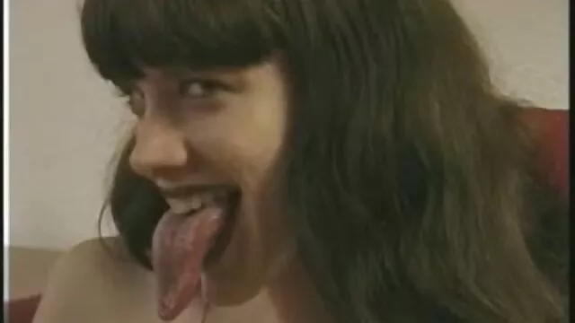 Michaela porno femme et animaux isizzu