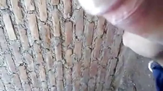 Salope aux gros femme enceinte porno seins baise avec un autre copain