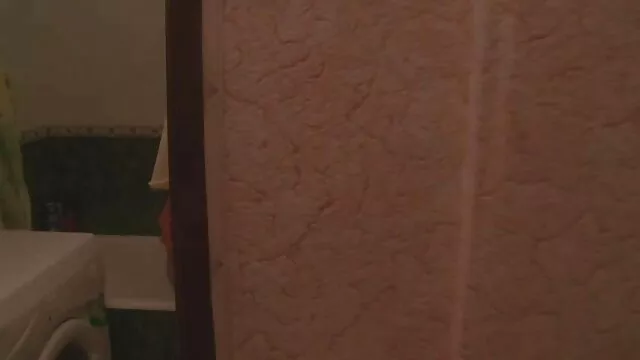 Lovelace enfonce une bite dans le cul d'une fille video xxx femme noir insatiable