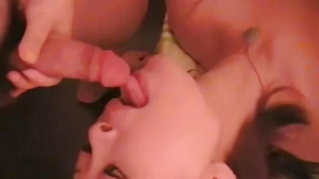 Angelina et Jolie cheval femme porno